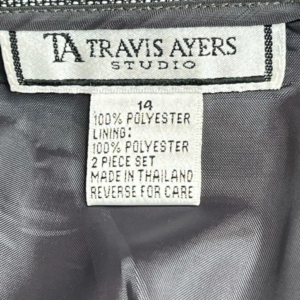 Travis Ayer’s vintage black and white textured skirt suit size 14
